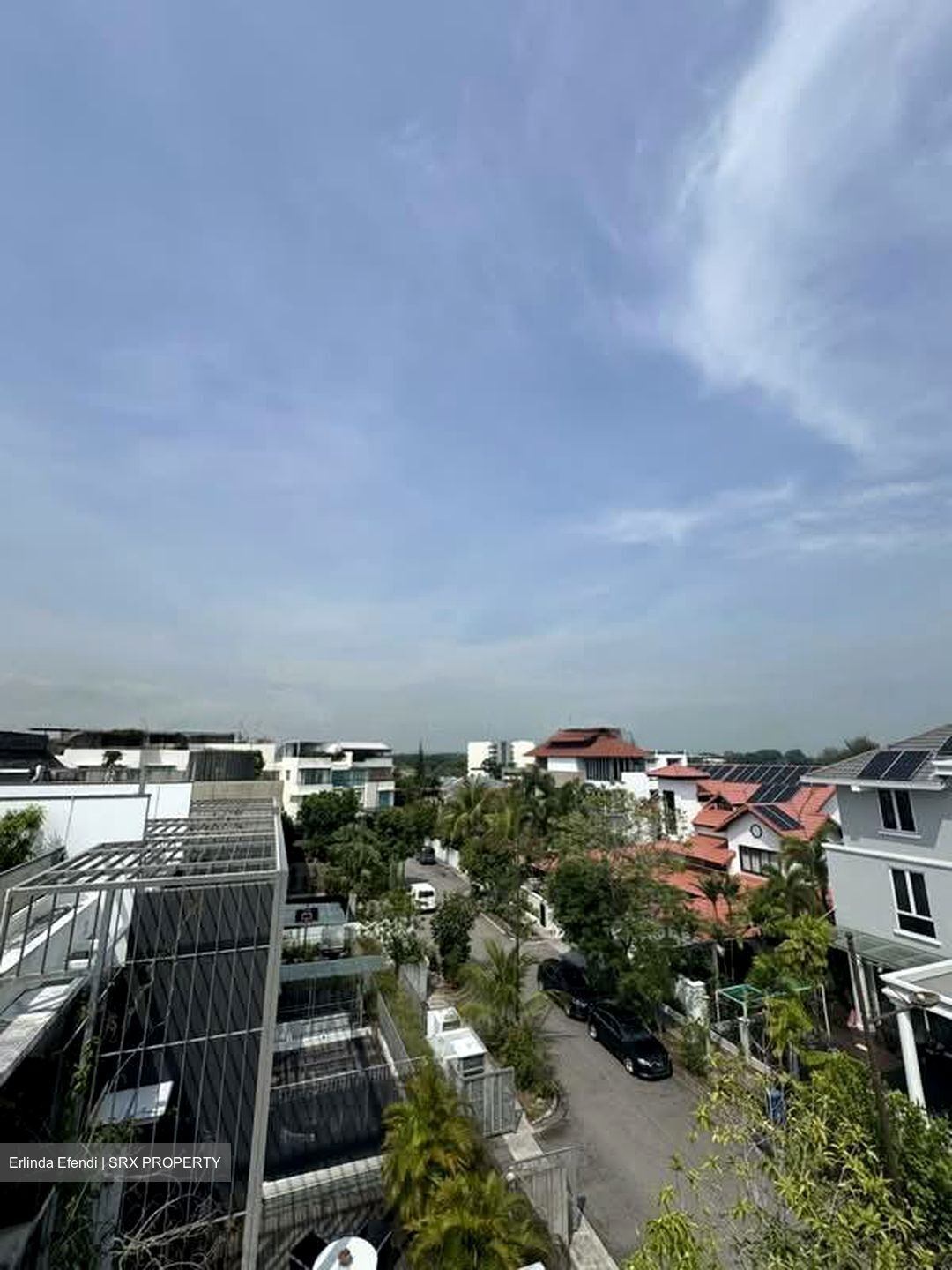 Kew Drive (D16), Terrace #566529231